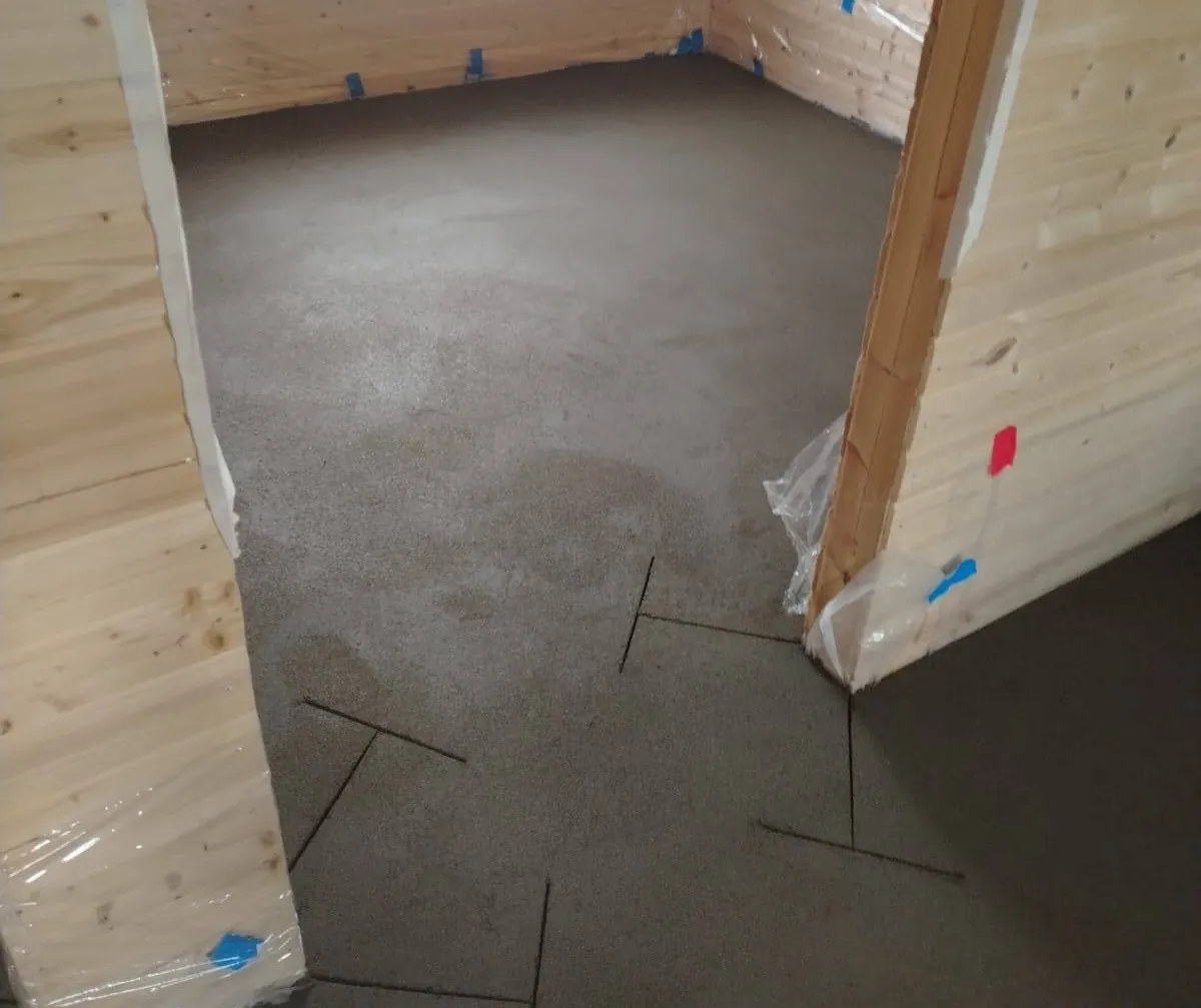 Полусухая стяжка пола 150 м² - Частный дом, ДНП Холмец, Шаховской р-н