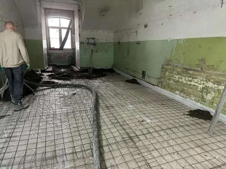 Укладка полусухой стяжки по армирующей сетке - производственное помещение 60 м² в Люберцах