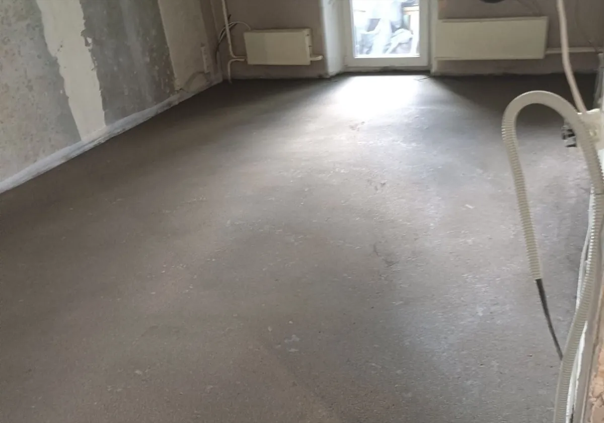 Полусухая стяжка пола 48 м² - Квартира, ул. Ситникова, Балашиха